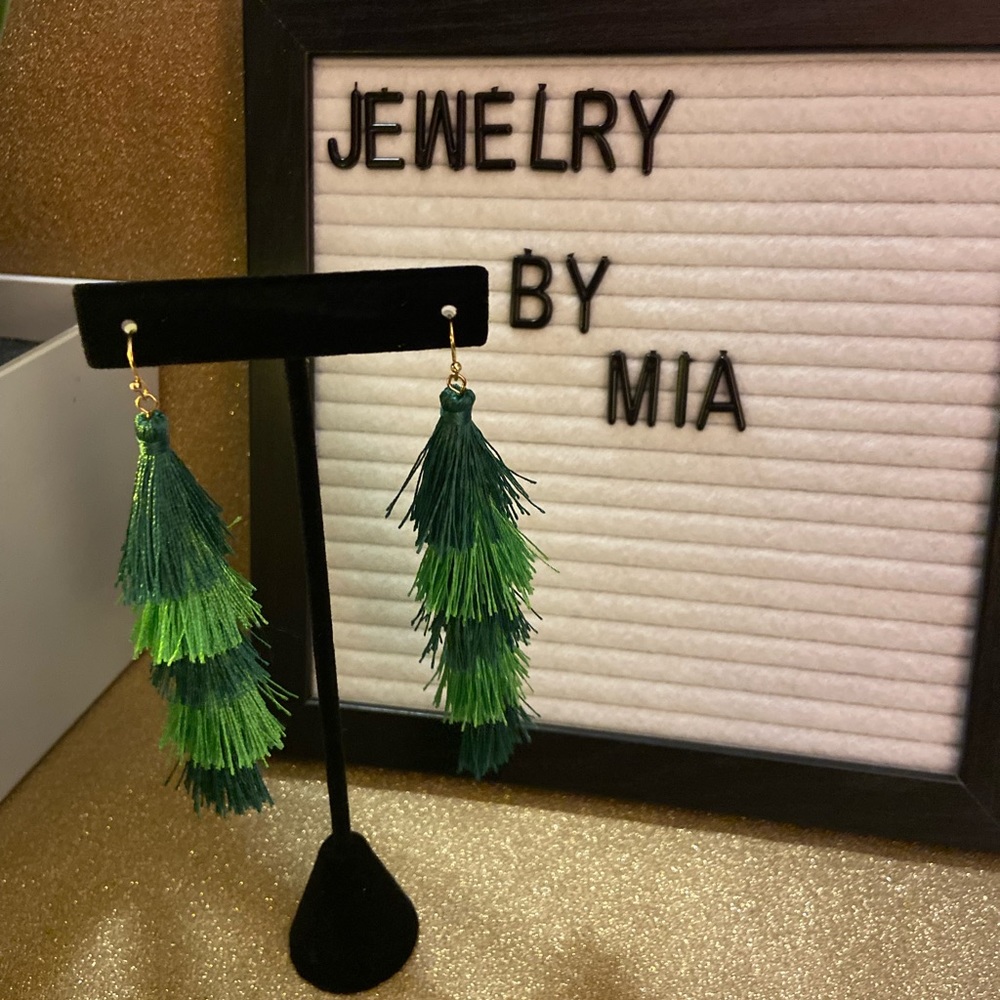Green tassel tiered earrings!